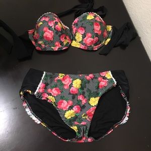 Pin Up Bikini